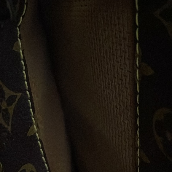 Louis Vuitton Briefcase (VINTAGE) and so Beautiful in almost perfect condition. - Picture 9 of 16